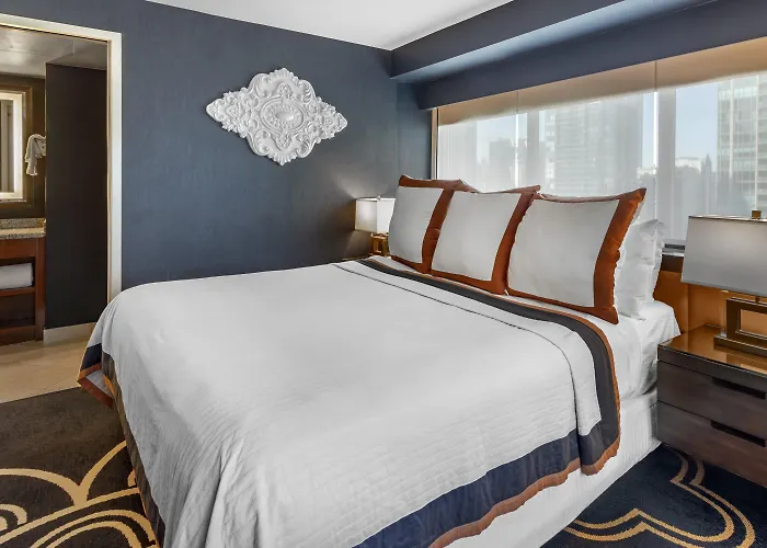 Omni Chicago