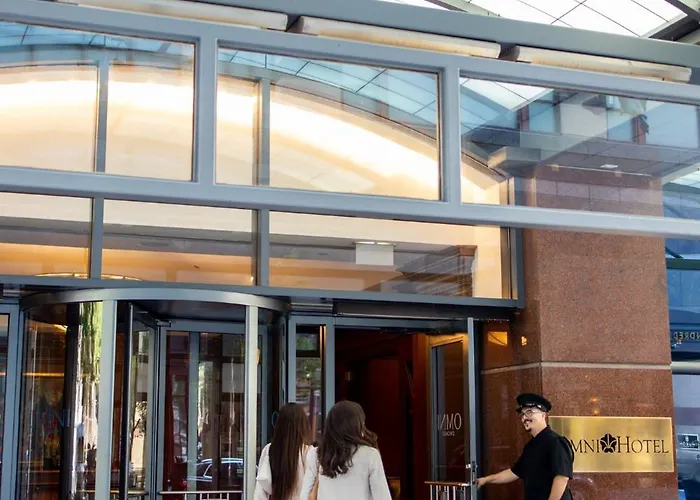 Omni Hotel 4*