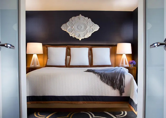 Hotel Omni Chicago