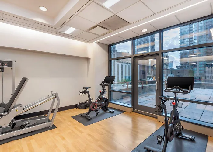 Omni 4* Chicago